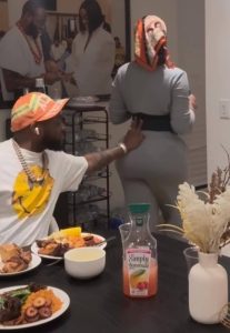 Davido Starstruck by Wife Chioma at New Year Bash